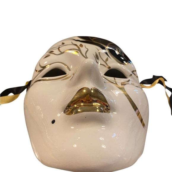 Vintage 80s 90s venetian handmade ceramic gold black white butterfly mask Decor - Picture 4 of 9